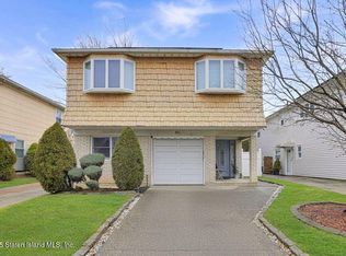 461 Arlene St, Staten Island, NY 10314