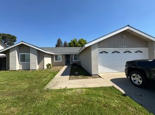 2346 S Divisadero St, Visalia, CA