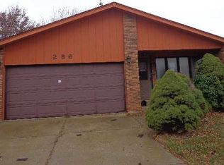 286 Escanaba Ave, Calumet City, IL