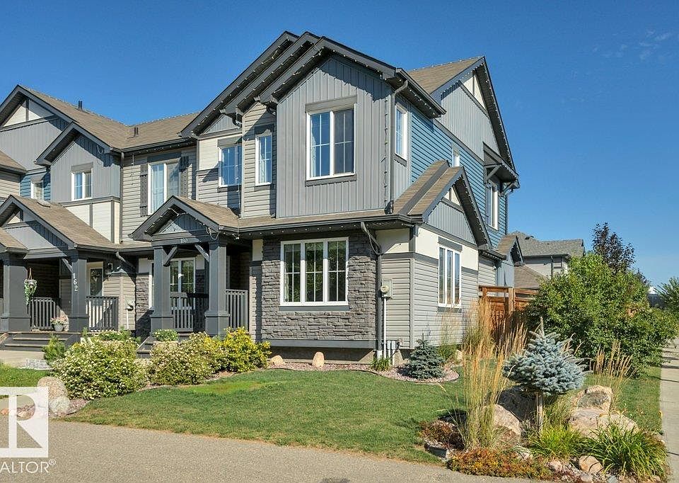 1st image of 160 Desrochers Gate SW