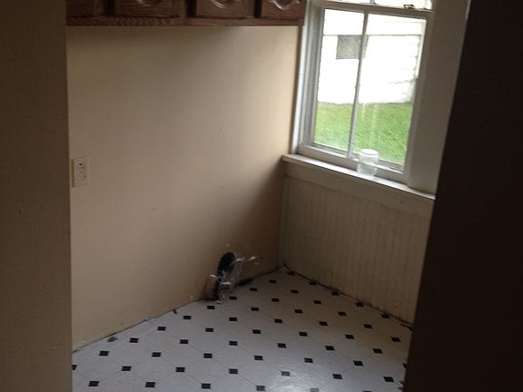 2nd image of 151 Susquehanna Ave
