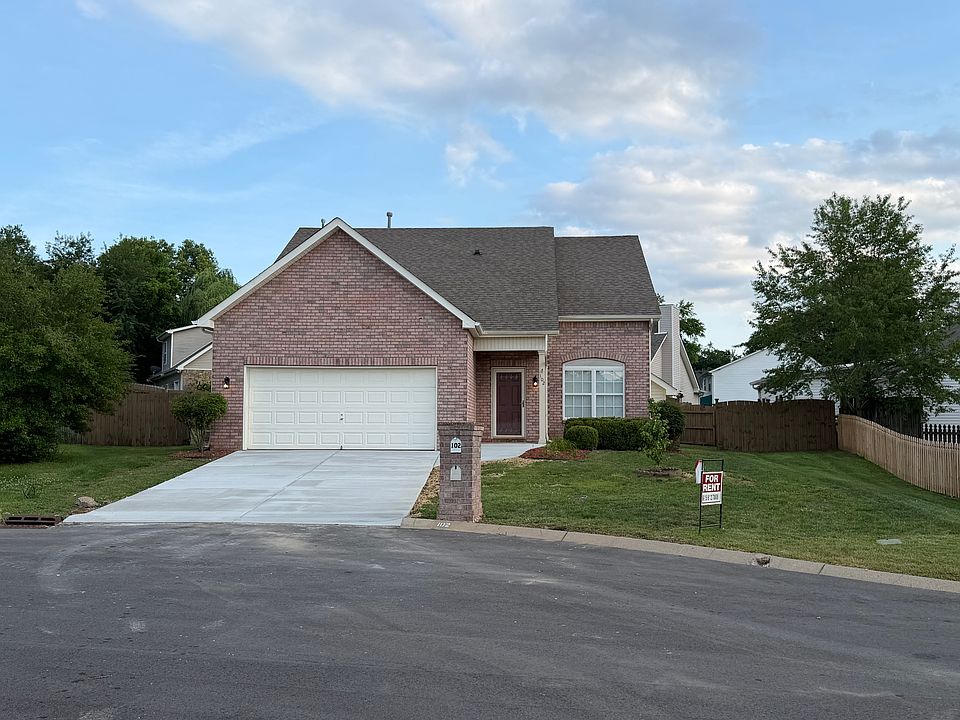 1st image of 102 Otterman Ct
