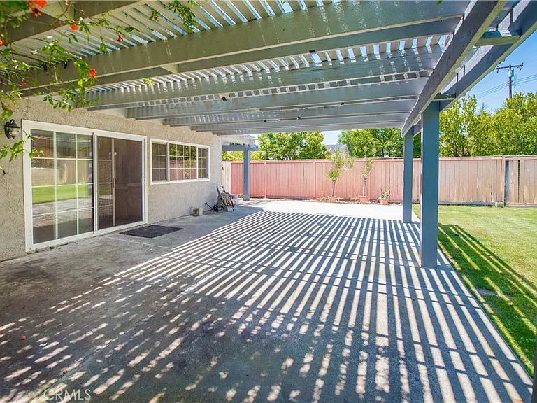 1709 Beechwood Ave — Photo 39