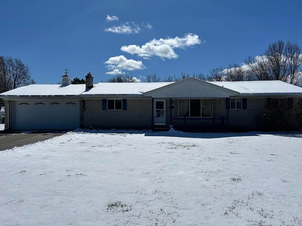 1st image of 19576 Dixie Dr