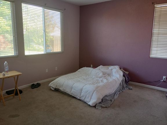 3rd image of 2235 Golden Gate Dr