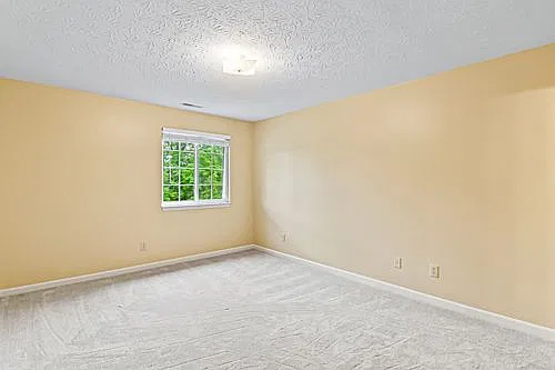 2 bed, 1100 sqft, $1,500 — Photo 4