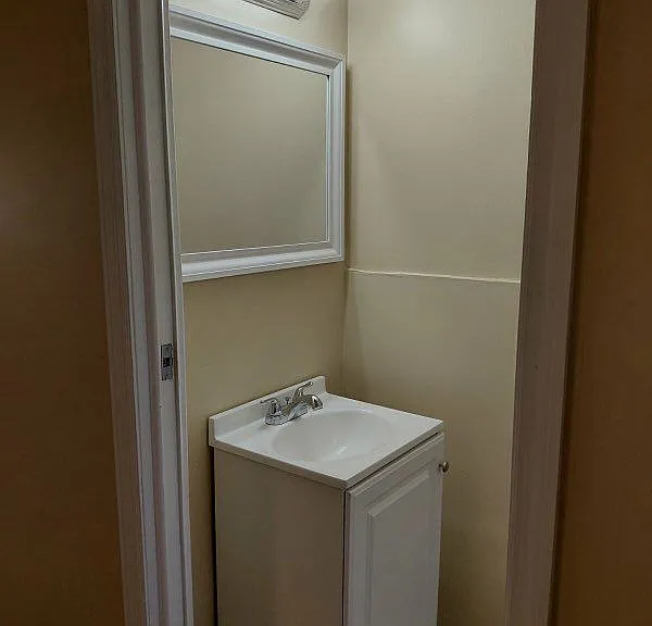 31 Bel Air St — Photo 11