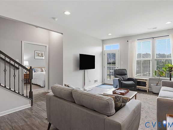 4th image of 10653 Braden Parke Dr