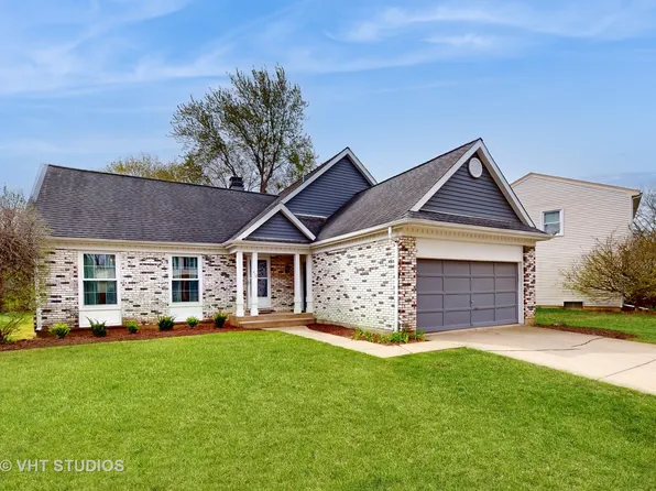 412 Appleton Dr, Vernon Hills, IL 60061