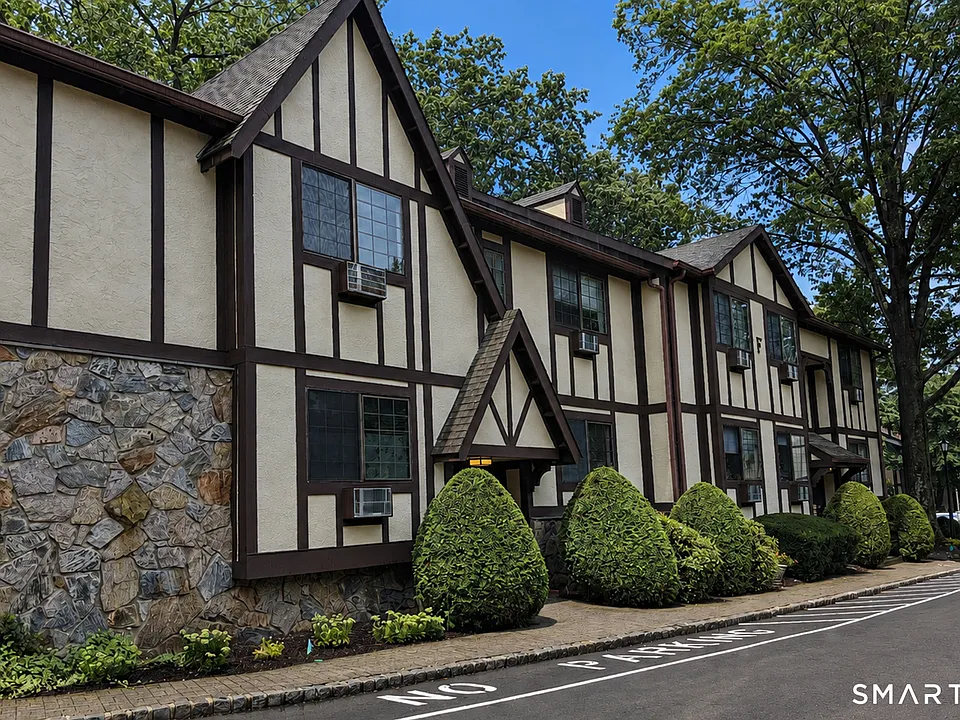 50 Aiken St #262