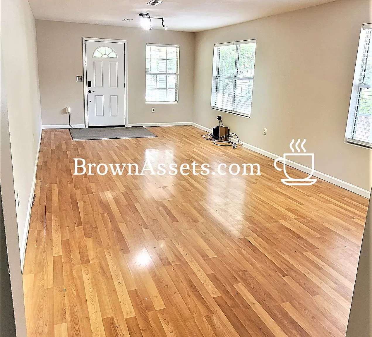 5 bed, 2.5 bath, 1800 sqft, $3,350 — Photo 4