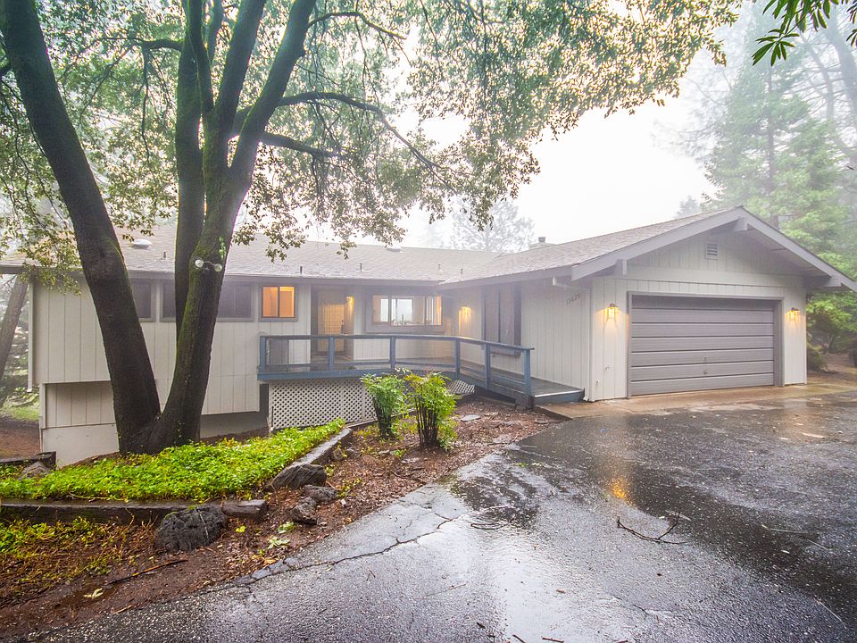 1st image of 15629 Lorie Dr