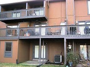 1st image of 548D Fleetwood Dr