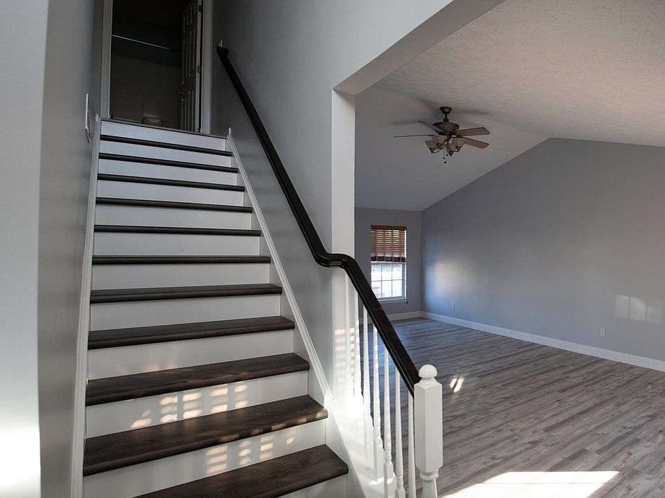 713 Whippoorwill Ln, Wadsworth, OH 44281 Zillow