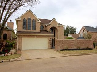 6985 Oakwood Park, Houston, TX 77040