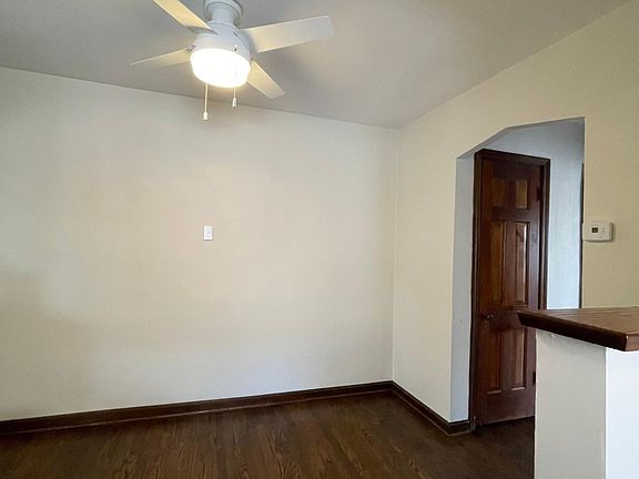 5th image of 6306 Sutherland Ave #2W