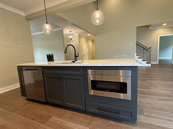 5th image of 7146 Paxton Cir