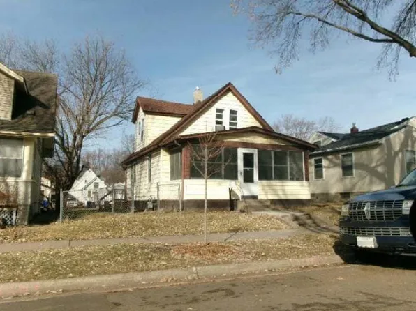 1271 Marion St, Saint Paul, MN 55117