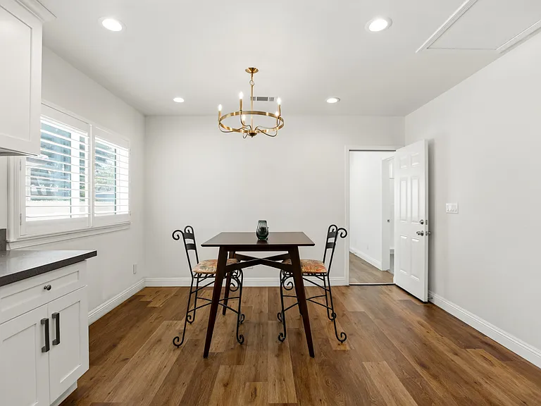 720 S 3rd Ave — Photo 11