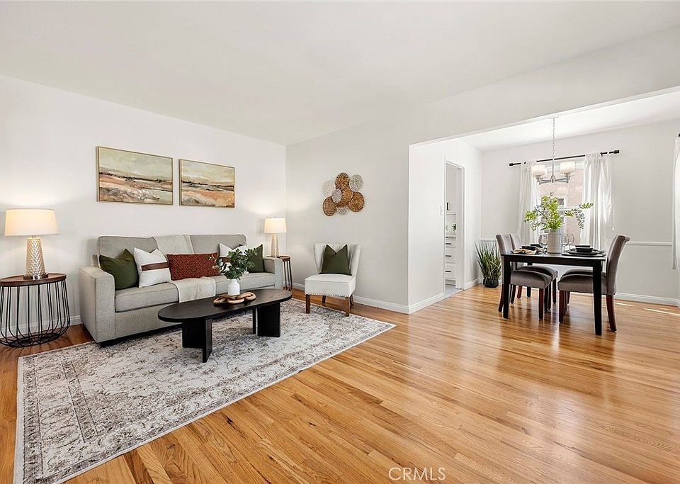 1st image of 17626 Cranbrook Ave