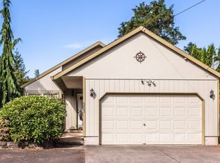 6825 SE 77th Ave, Portland, OR 97206