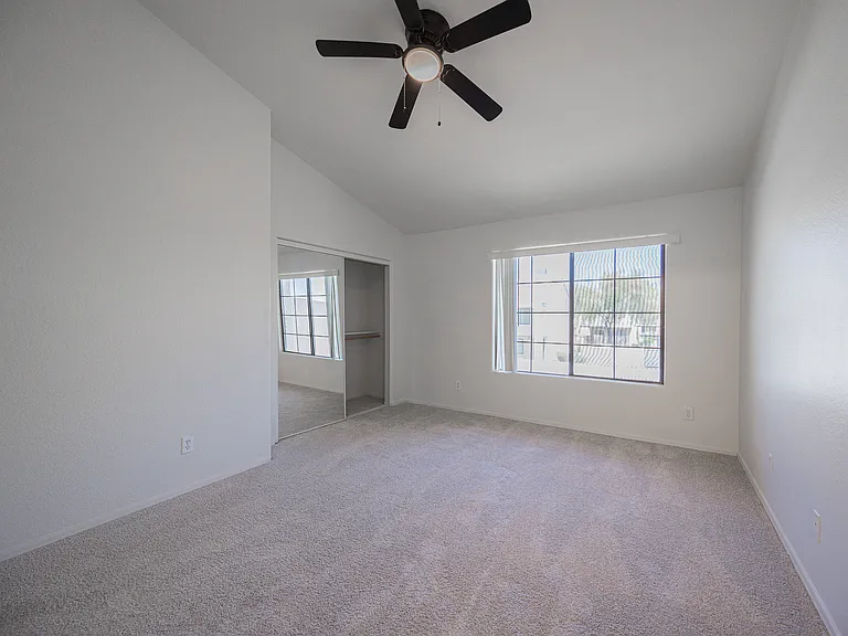 7801 N 44th Dr #1075 — Photo 10