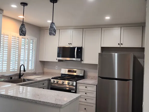 87 Exeter, Irvine, CA 92612