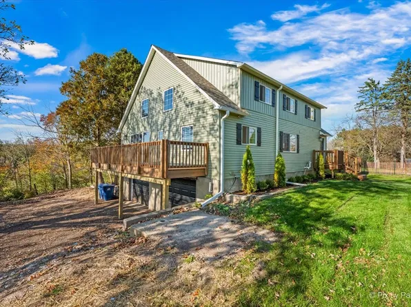 43W340 Smith Rd, Elburn, IL 60119