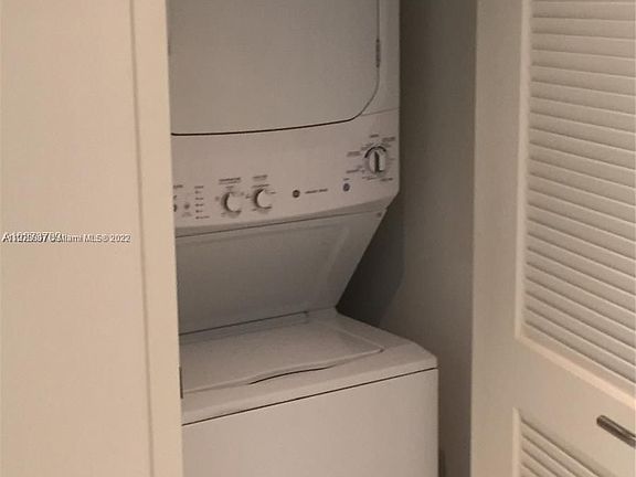 5th image of 1100 S Miami Ave #2806