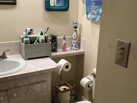 5th image of 4 Quails Run Blvd Unit 8