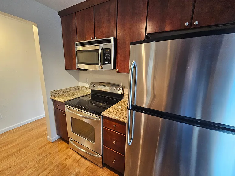 514 142nd Ave SE #90 — Photo 8