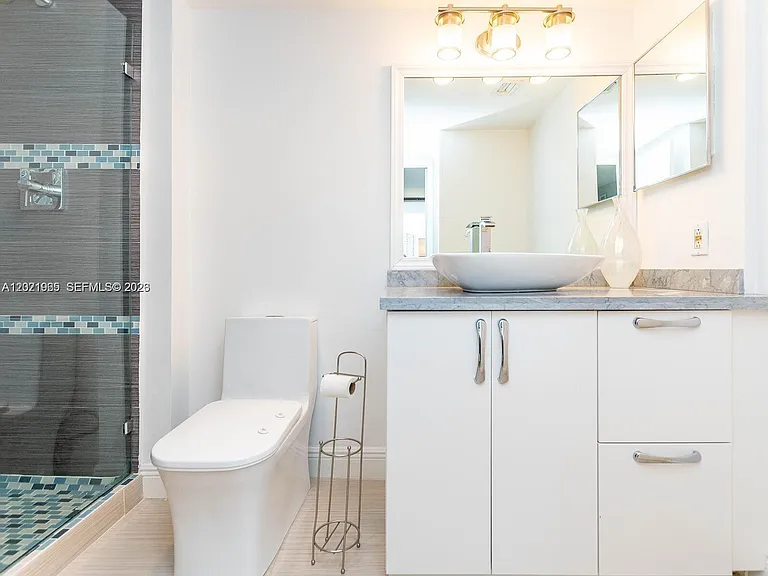 3701 N Country Club Dr #1002 — Photo 27
