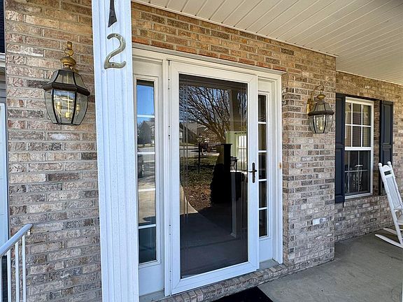 2nd image of 212 Kingsport Rd