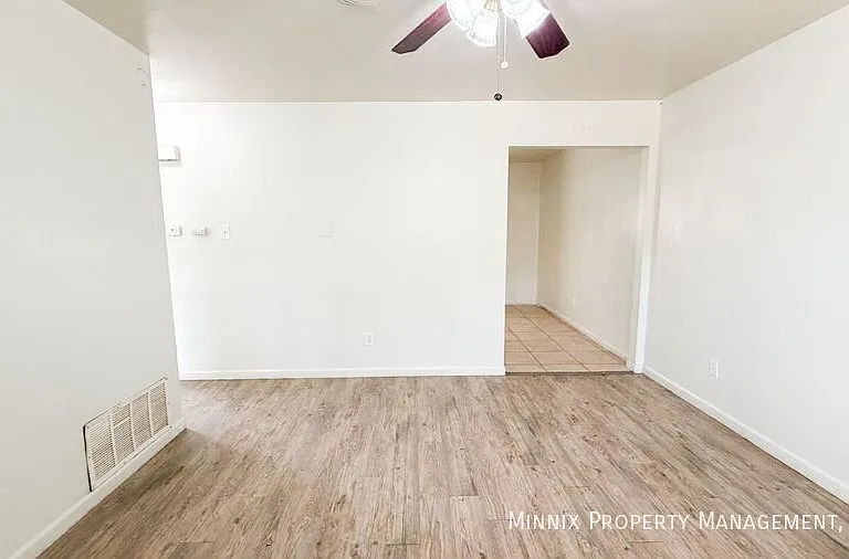 4638 52nd St #A — Photo 10