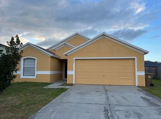 662 Basingstoke Ct, Kissimmee, FL 34758