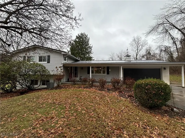 67307 Mills Rd, Saint Clairsville, OH 43950