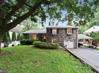 1825 Lawrence Rd, Havertown, PA 19083