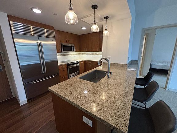 5th image of 555 South St APT 103