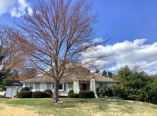 12 Crestridge Rd, Rocky Hill, CT 06067