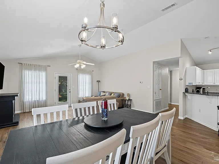 3747 Boardwalk Ct — Photo 4