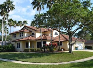 1075 Berkshire Ln, Tarpon Springs, FL 34688