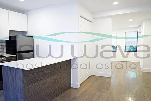 24 Phillips St #10 Photo 1