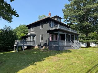 20 Grover St, Beverly, MA 01915