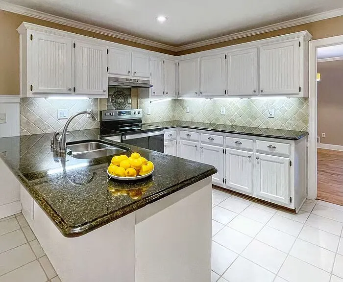811 Mitsy Ridge Dr — Photo 20