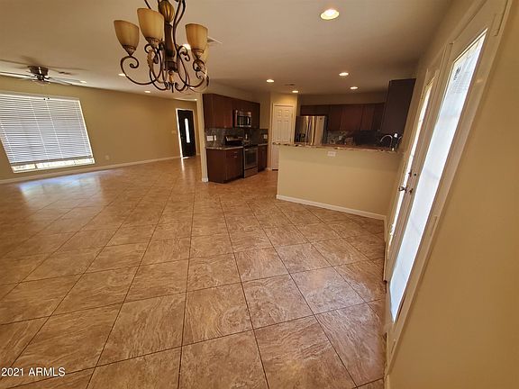 5th image of 4007 N 59th Dr