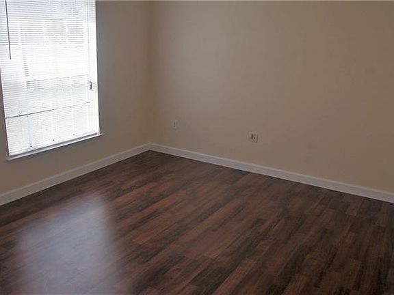 5th image of 1201 Baltic Dr