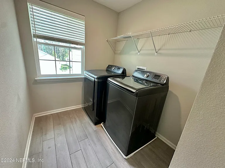 122 Codona Glen Dr — Photo 24