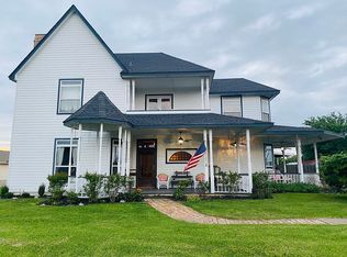 206 W Jefferson St, Palmer, TX 75152