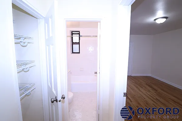 Rented by Oxford Property Group | media 7