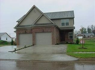 140 Lowell Ct, Nicholasville, KY 40356